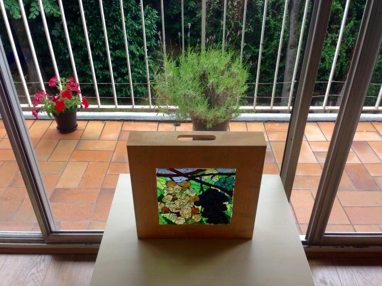 The colors of wine - окно